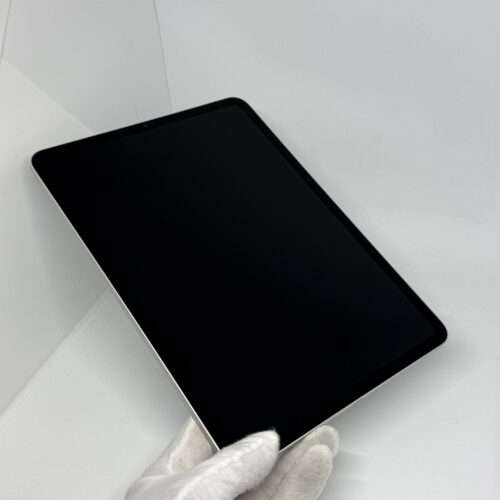 IMG_5408 iPad Pro 4e 11 inch M2 128GB zilver /krasvrij /100% batt /garantie