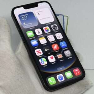 iPhone 16E 128GB zwart /krasvrij scherm /100% batt /garantie