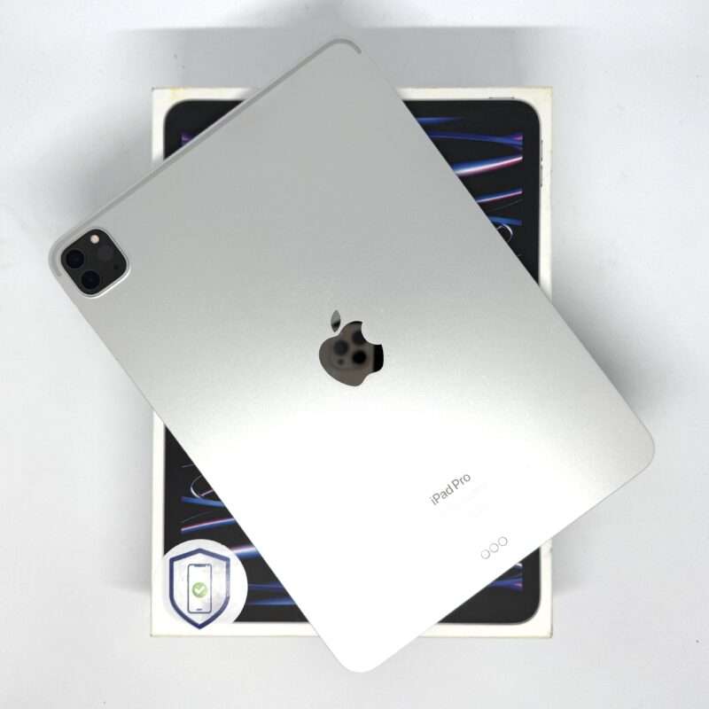 iPad Pro 4e 11 inch M2 128GB zilver /zeer net /88% batt /garantie