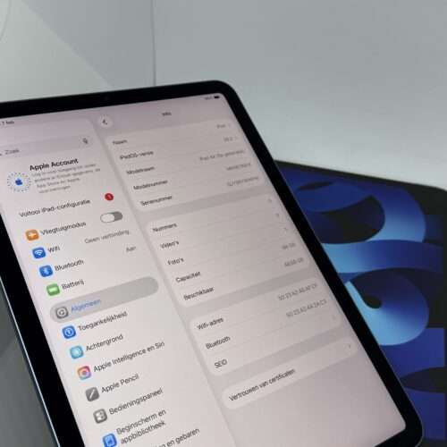 IMG_5540 iPad Air 5e M1 64GB blauw /krasvrij glas /80% batt /garantie