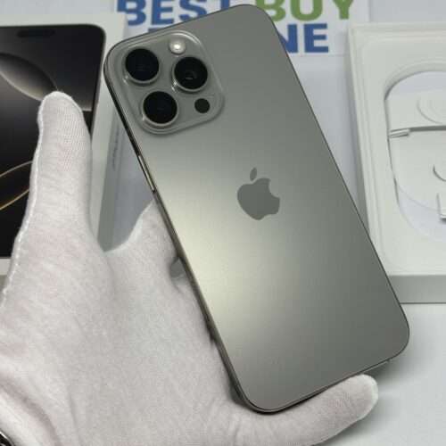 IMG_5710 iPhone 16 Pro Max 256GB naturel /krasvrij /96% batt /garantie