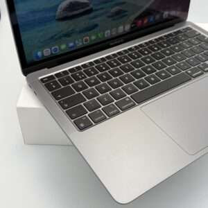 MacBook Air 256GB grijs /ongebruikt + 12 maanden garantie