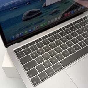 MacBook Air 256GB grijs /ongebruikt + 12 maanden garantie