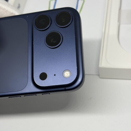 iPhone 17 Pro Max 256GB blauw /krasvrij scherm /100% batt/ garantie