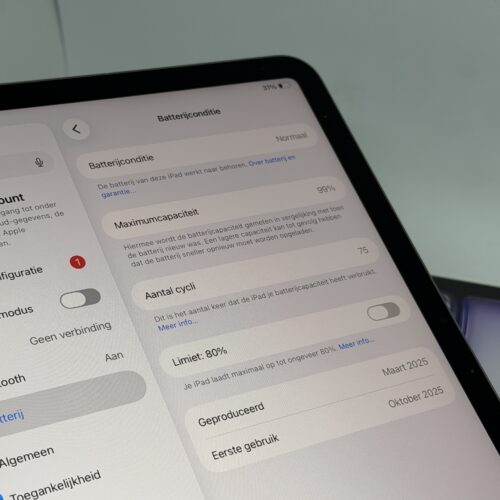 iPad Air 7e M3 128GB grijs /krasvrij /99% batt /garantie