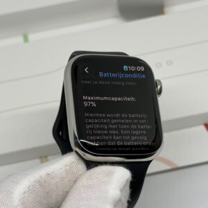 Apple Watch 8 RVS (zilver) 45MM /97% batt /krasvrij scherm /garantie