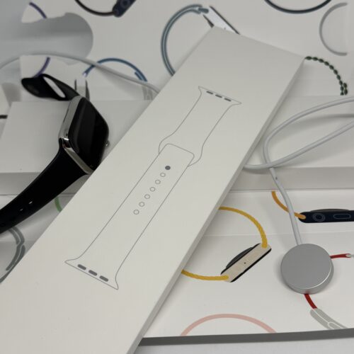 Apple Watch 8 RVS (zilver) 45MM /97% batt /krasvrij scherm /garantie