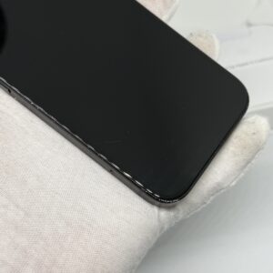 IMG_3658 2 iPhone 15 256GB zwart /zeer net /88% batt /garantie