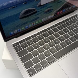 MacBook Air M1 256GB grijs /ongebruikt + 12 maanden garantie