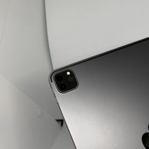 iPad Pro 3e 11 inch M1 128GB grijs /zeer net /98% batt /garantie