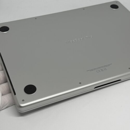 MacBook Pro M3 512GB zilver /krasvrij /94% batt /garantie