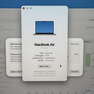 MacBook Air M2 256GB grijs /zeer net /85% batt /garantie