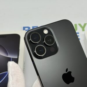 iPhone 16 Pro Max 256GB zwart /krasvrij glas /95% batt /garantie