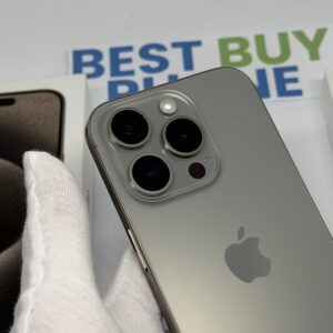 IMG_1777 2 iPhone 15 Pro 128GB grijs /krasvrij /88% batt /garantie