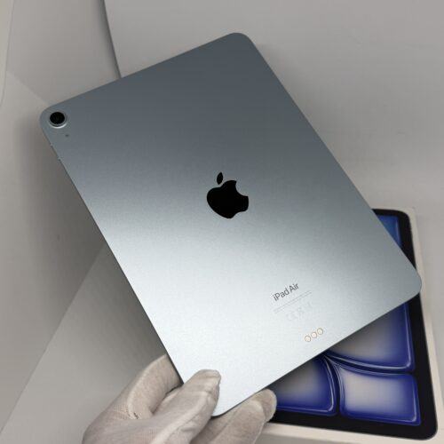 iPad Air 6e M2 128GB blauw /krasvrij /88% batt /garantie