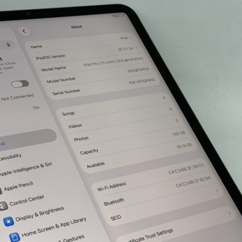 iPad Pro 3e 11 inch M1 128GB grijs /zeer net /93% batt /garantie