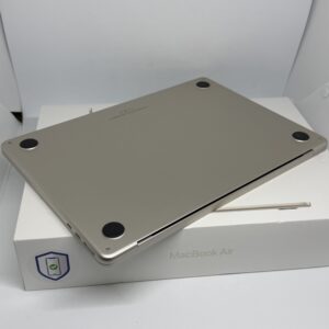 MacBook Air M2 256GB sterrenlicht /krasvrij /99% batt /garantie