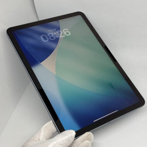 iPad Air 4e 256GB blauw /krasvrij /85% batt /garantie
