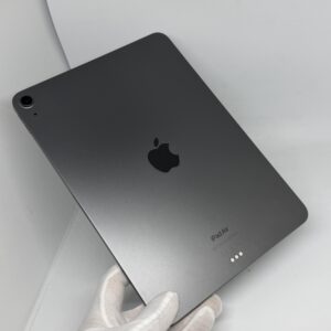 iPad Air 5e M1 64GB grijs /zeer net /85% batt /garantie