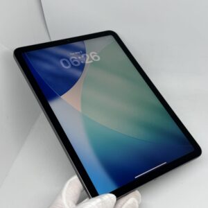 iPad Air 5e M1 64GB grijs /zeer net /85% batt /garantie
