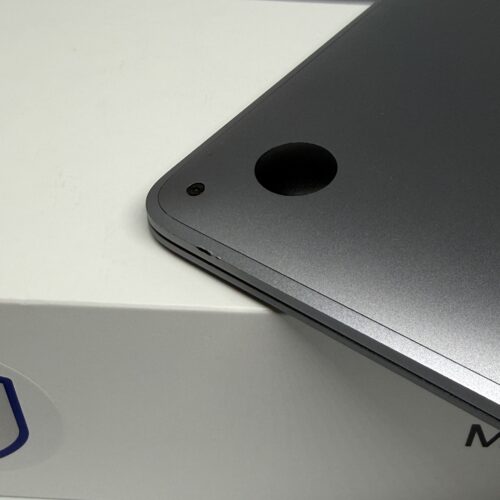 IMG_2867 2 MacBook Air M1 256GB grijs /zeer net /96% batt /garantie