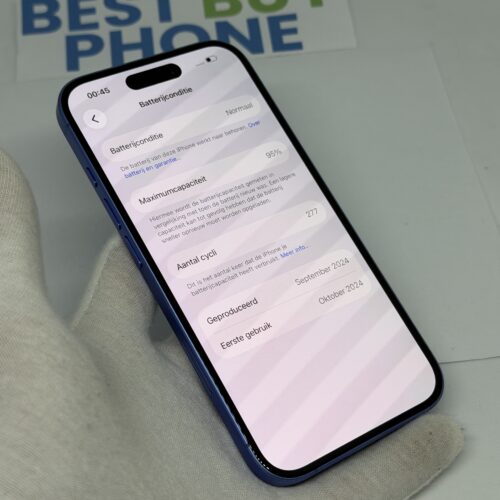 IMG_3577 2 iPhone 16 256GB blauw /zeer net /95% batt /garantie