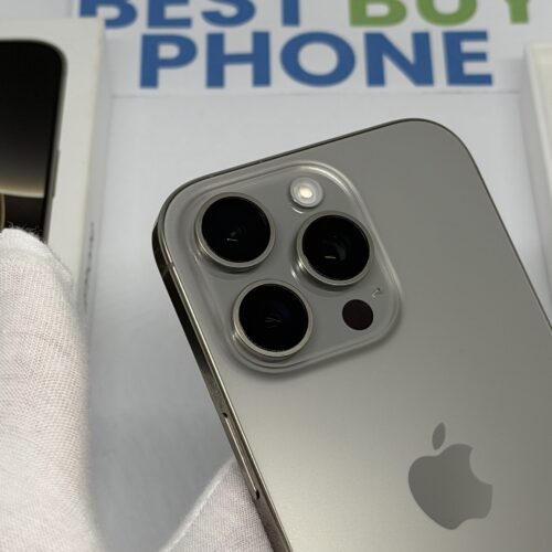 IMG_2890 2 iPhone 16 Pro 128GB grijs /licht gebruikt /100% batt /garantie