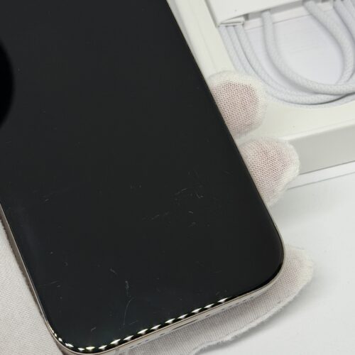 IMG_2895 iPhone 16 Pro 128GB grijs /licht gebruikt /100% batt /garantie
