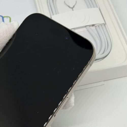 IMG_2897 iPhone 16 Pro 128GB grijs /licht gebruikt /100% batt /garantie