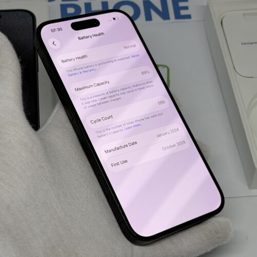 IMG_2926 iPhone 15 Pro 512GB zwart /89% batt /krasvrij scherm /garantie