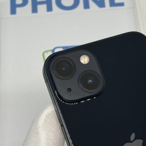 IMG_2972 2 iPhone 13 128GB zwart /97% batt /krasvrij glas /garantie