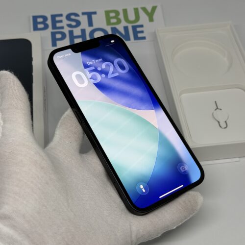 IMG_2974 2 iPhone 13 128GB zwart /97% batt /krasvrij glas /garantie