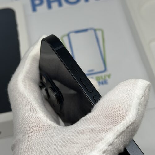 IMG_2977 2 iPhone 13 128GB zwart /97% batt /krasvrij glas /garantie