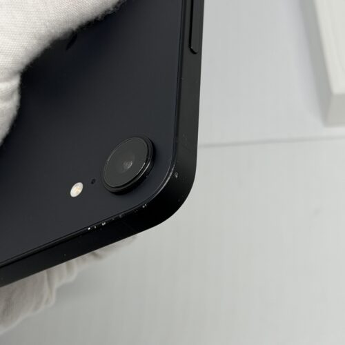 iPhone 17E 256GB zwart /krasvrij scherm /100% batt /garantie