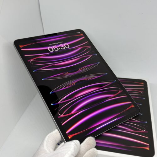 iPad Pro 4e 11 inch M2 128GB 5G grijs /ongebruikt + 12 maanden garantie