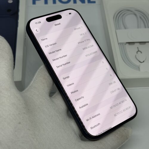 iPhone 17 Pro 256GB blauw /krasvrij /99% batt /garantie