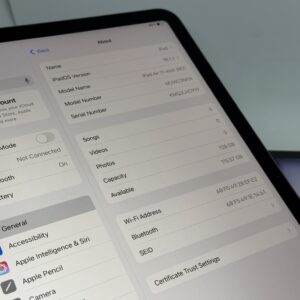 iPad Air 6e 11 inch M2 128GB grijs /krasvrij /100% batt /garantie