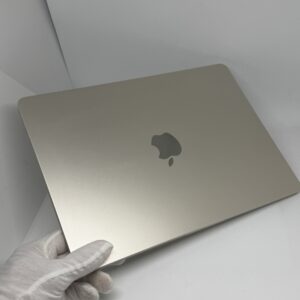 MacBook Air M3 256GB sterrenlicht /krasvrij /99% batt /garantie