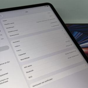 IMG_3742 iPad Pro 12,9 M1 512GB grijs /krasvrij /90% batt /garantie