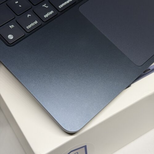 MacBook Air m2 256GB blauw /krasvrij /100% batt /garantie