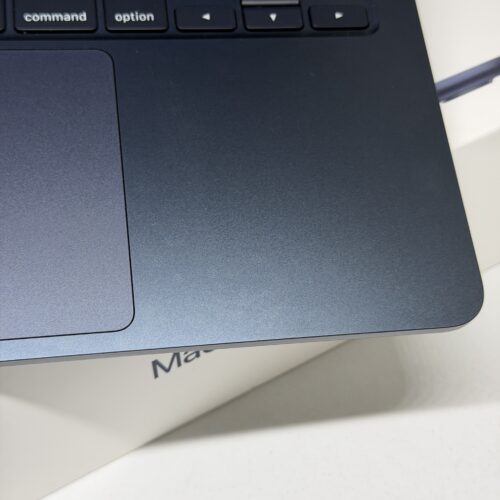 MacBook Air m2 256GB blauw /krasvrij /100% batt /garantie