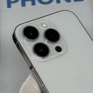 IMG_5998 3 iPhone 14 Pro 128GB zilver /100% batt /krasvrij glas /garantie