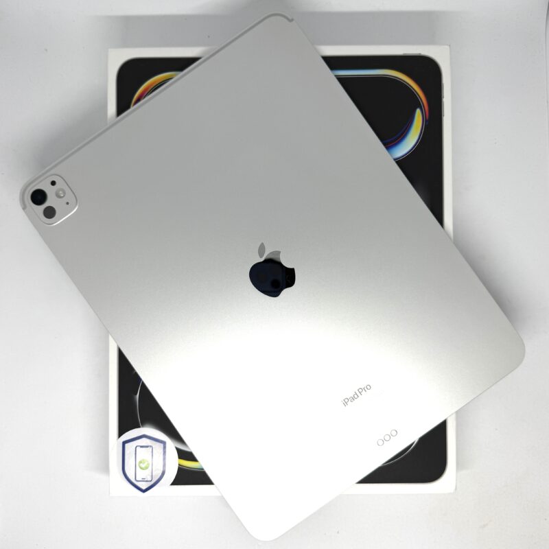 iPad Pro 13 inch M4 256GB zilver /krasvrij /90% batt /garantie
