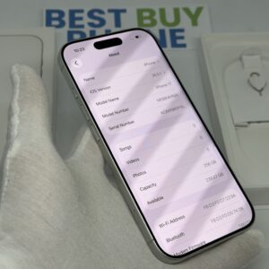 IMG_4547 3 iPhone 17 256GB zwart /krasvrij /100% batt /garantie
