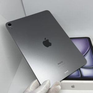 IMG_4640 4 iPad Air 6e 11 inch M2 256GB grijs /krasvrij /93% batt /garantie