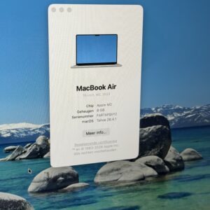 MacBook Air M2 15 inch 256GB zilver /zeer net /89% batt /garantie