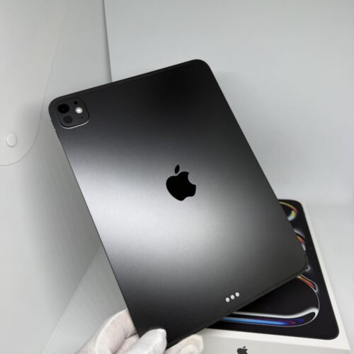 iPad Pro 11 inch M5 256GB 5G grijs /ongebruikt + 12 maanden garantie