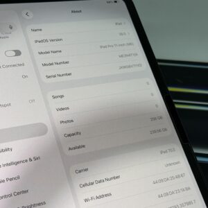 iPad Pro 11 inch M5 256GB 5G grijs /ongebruikt + 12 maanden garantie