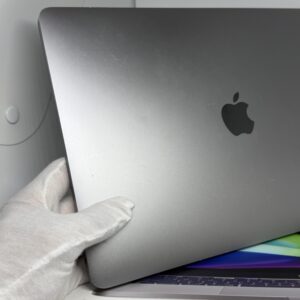 MacBook Pro M1 256GB grijs /licht gebruikt /94% batt /garantie