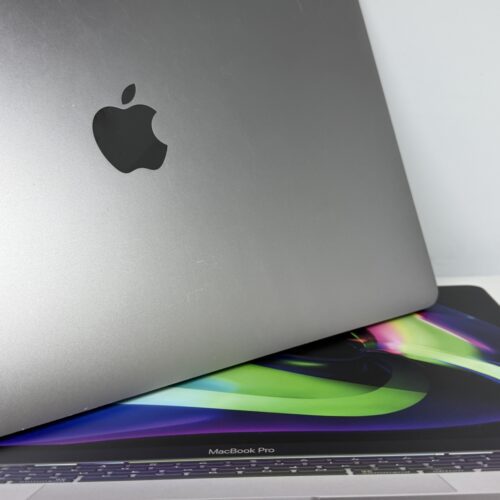 MacBook Pro M1 256GB grijs /licht gebruikt /94% batt /garantie